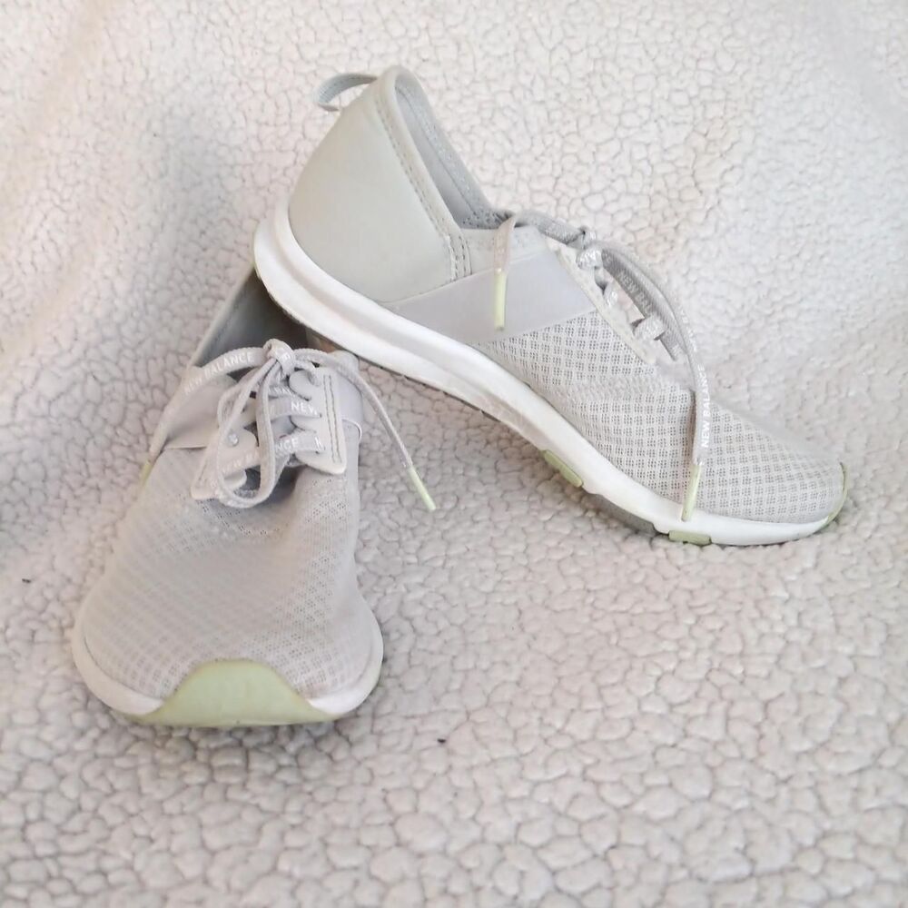 New Balance FuelCore Women's Sneakers Size 6